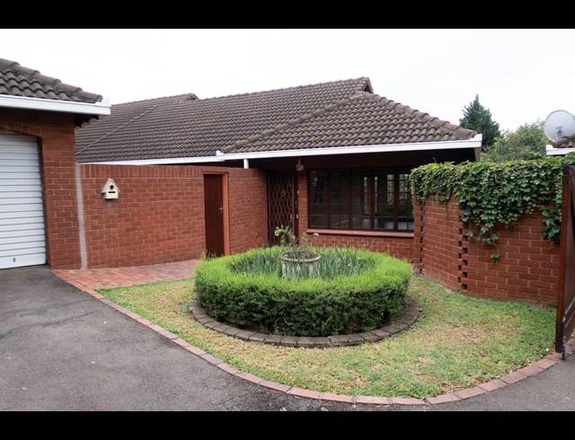 2 BEDROOM TOWNHOUSE SOLD IN MONTROSE